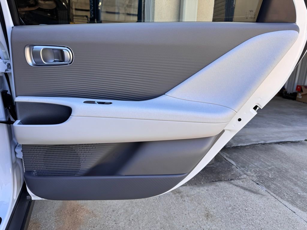 New 2025 Hyundai Ioniq 6 SEL image 20