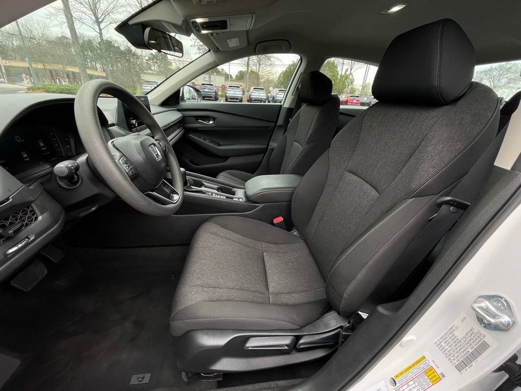 Certified 2025 Honda Accord LX image 26