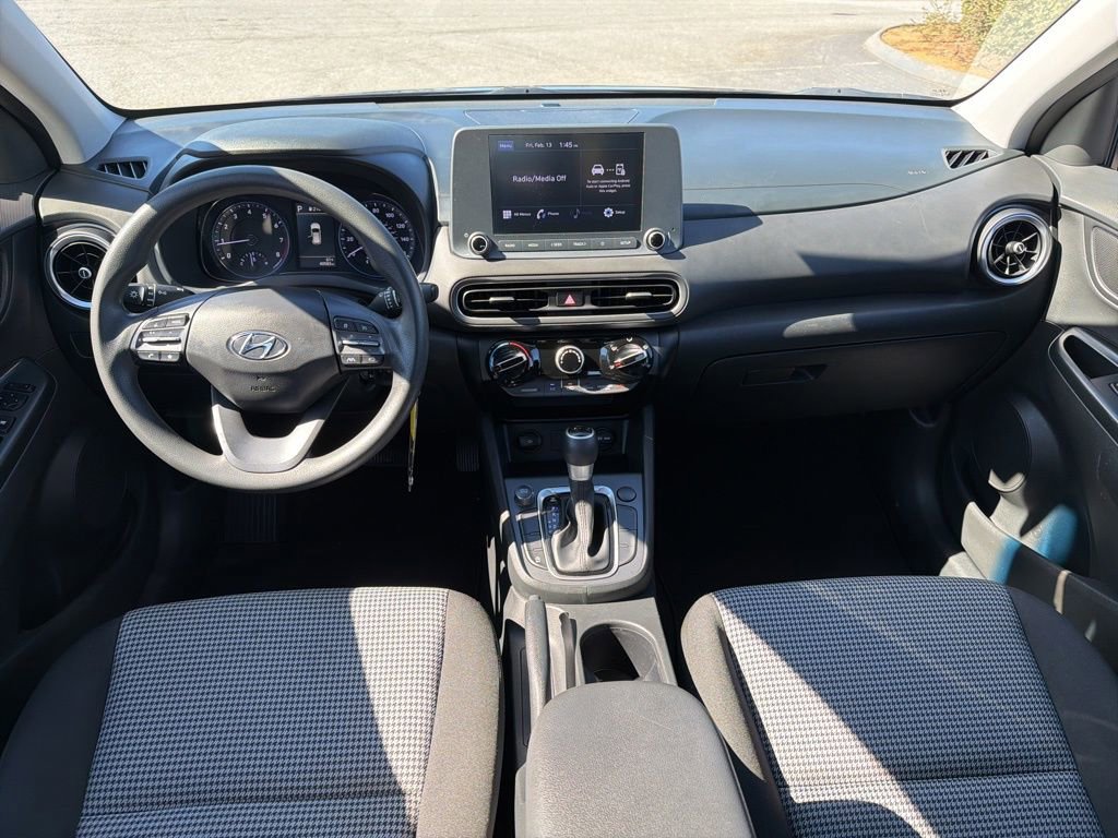 Used 2022 Hyundai Kona SE w/ Cargo Package image 27