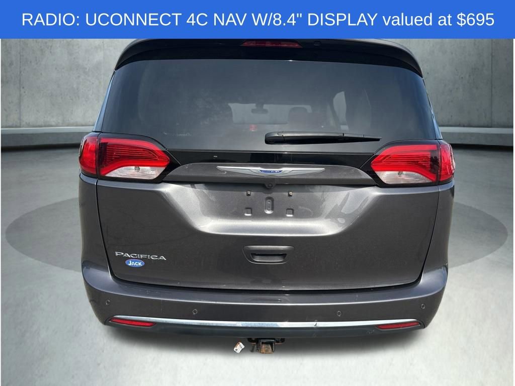 Used 2018 Chrysler Pacifica Touring Plus FWD image 6