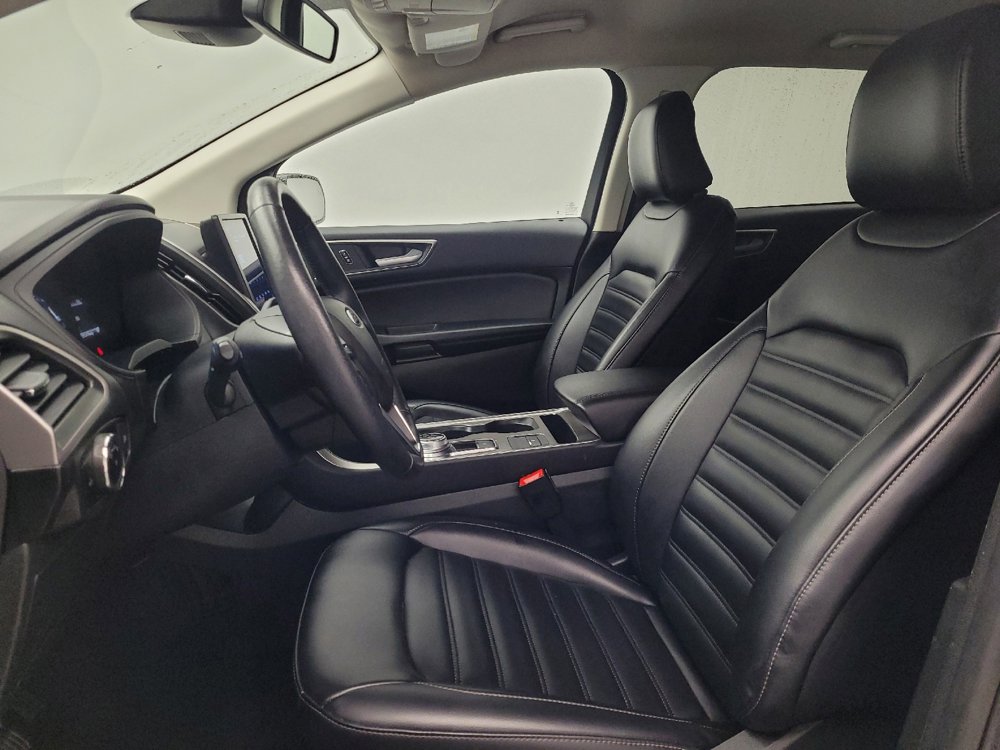 Used 2024 Ford Edge SEL image 17