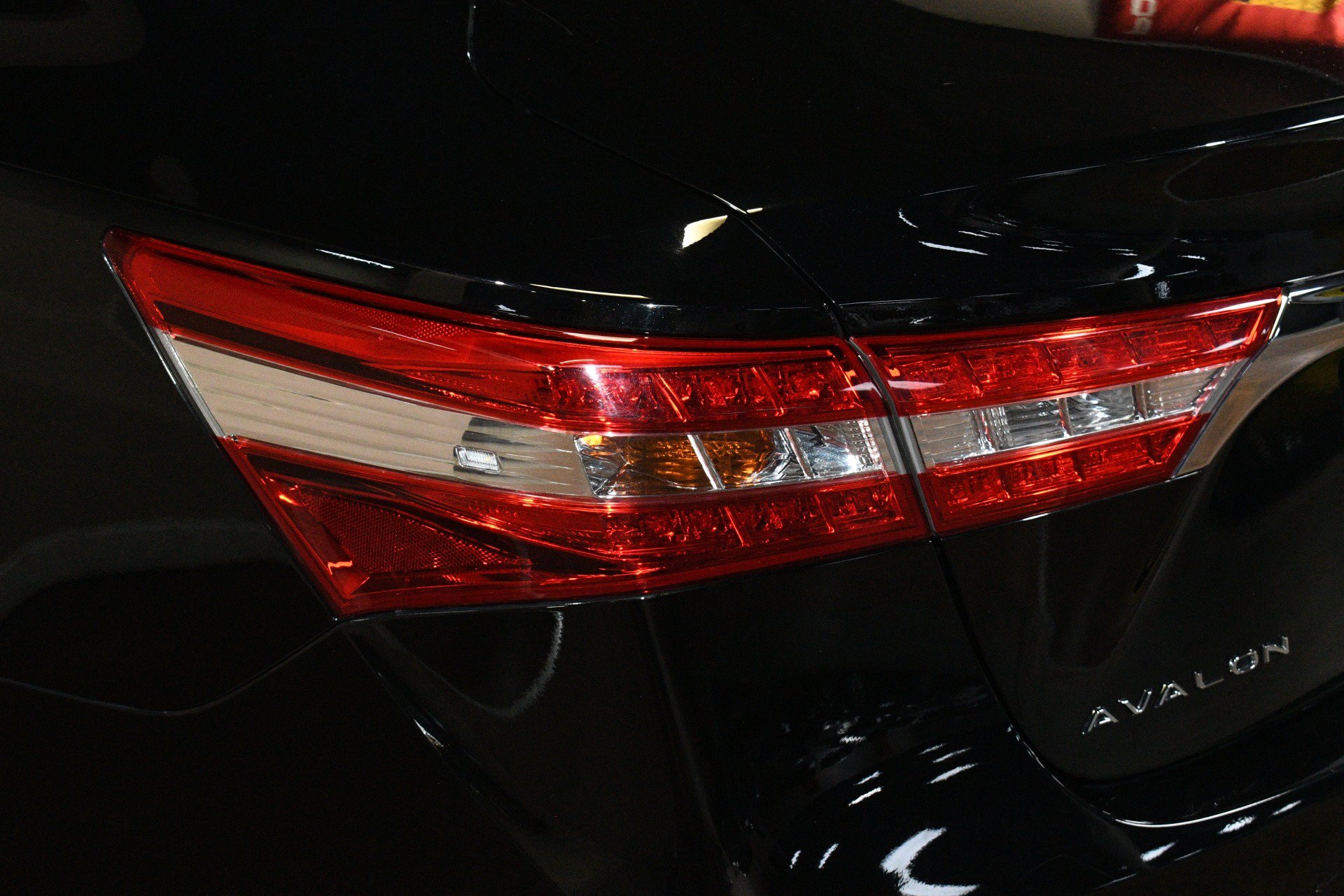 Used 2015 Toyota Avalon XLE Touring FWD image 60