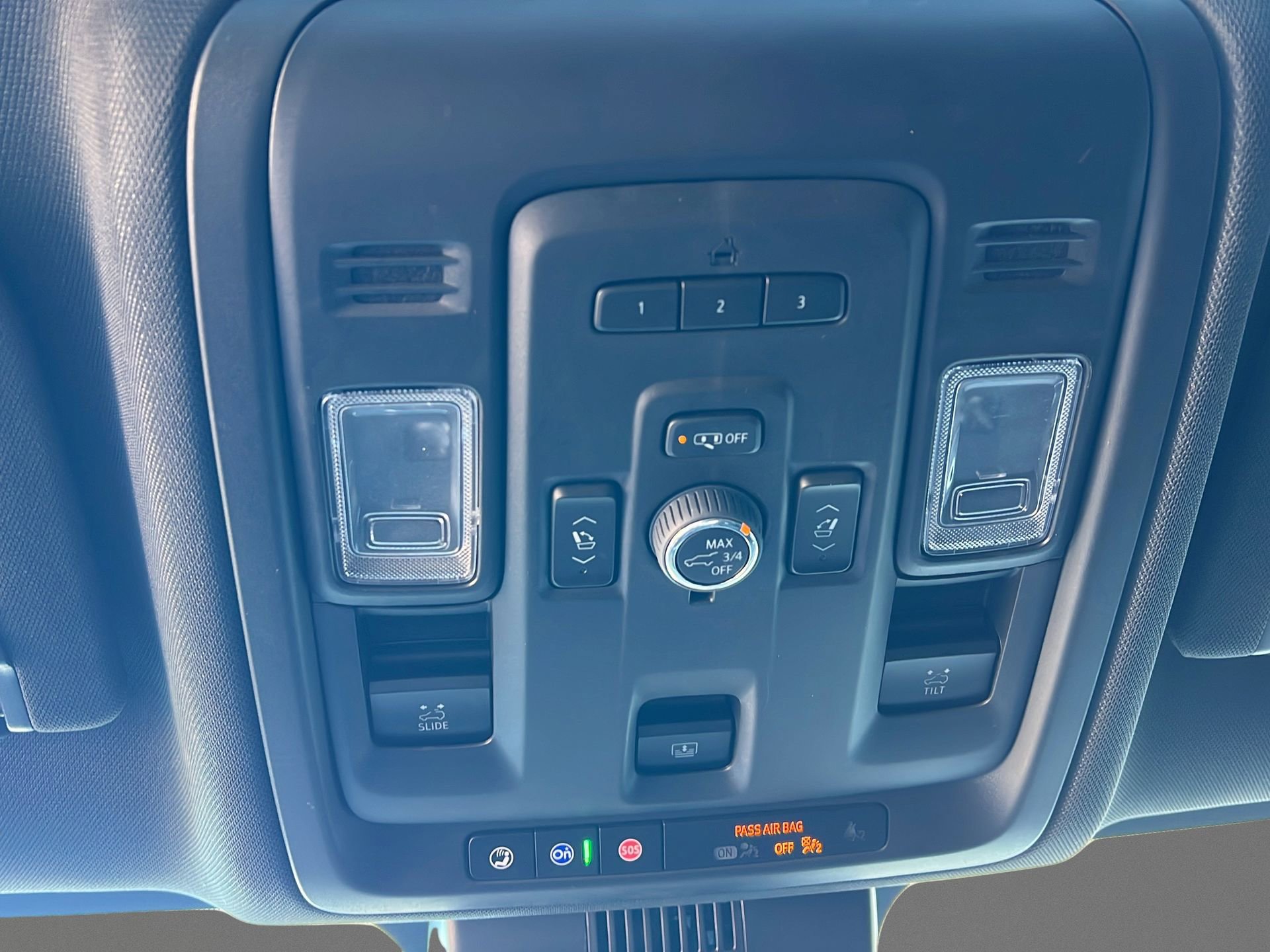 Used 2023 Chevrolet Tahoe Z71 w/ Luxury Package image 24