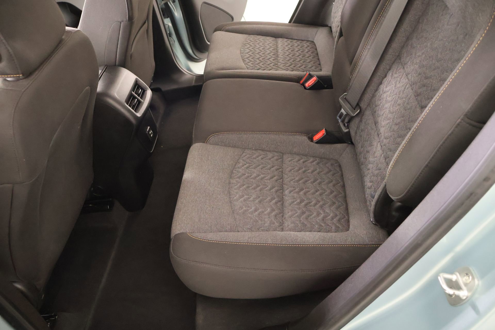 Used 2022 Chevrolet Equinox LT FWD image 11