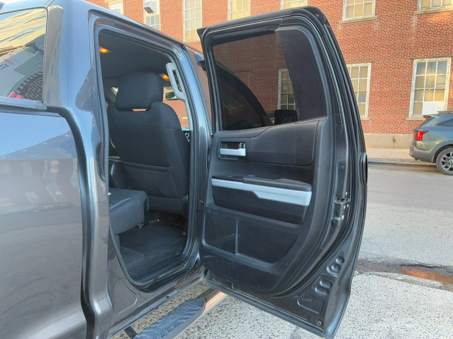 Used 2014 Toyota Tundra SR5 w/ TRD Off Road Package AWD/4WD image 12