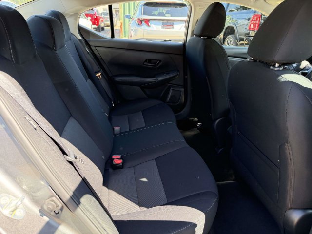 Used 2024 Nissan Sentra SV FWD image 13