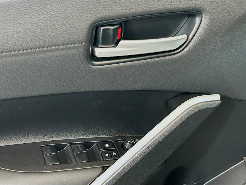 New 2026 Toyota Corolla Cross XLE image 16