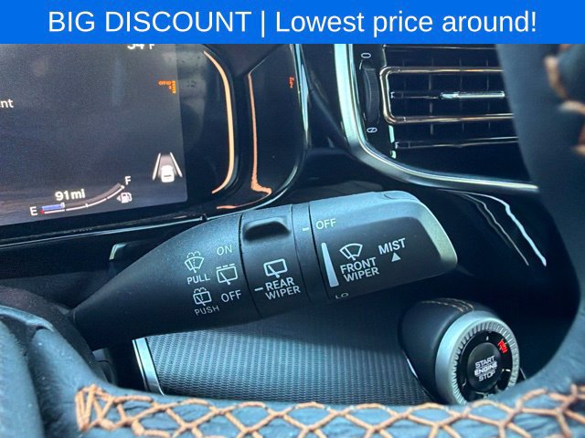 Used 2024 Jeep Grand Wagoneer Series III w/ Quick Order Packagew 28T AWD/4WD image 82