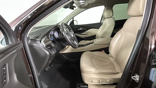 Used 2020 Buick Envision Essence FWD image 12
