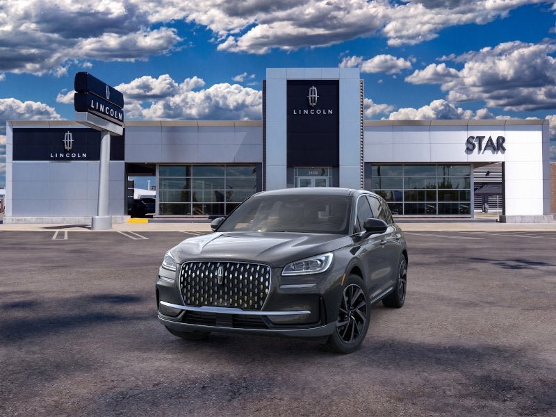 New 2023 Lincoln Corsair Reserve w/ Equipment Group 202A AWD/4WD image 2