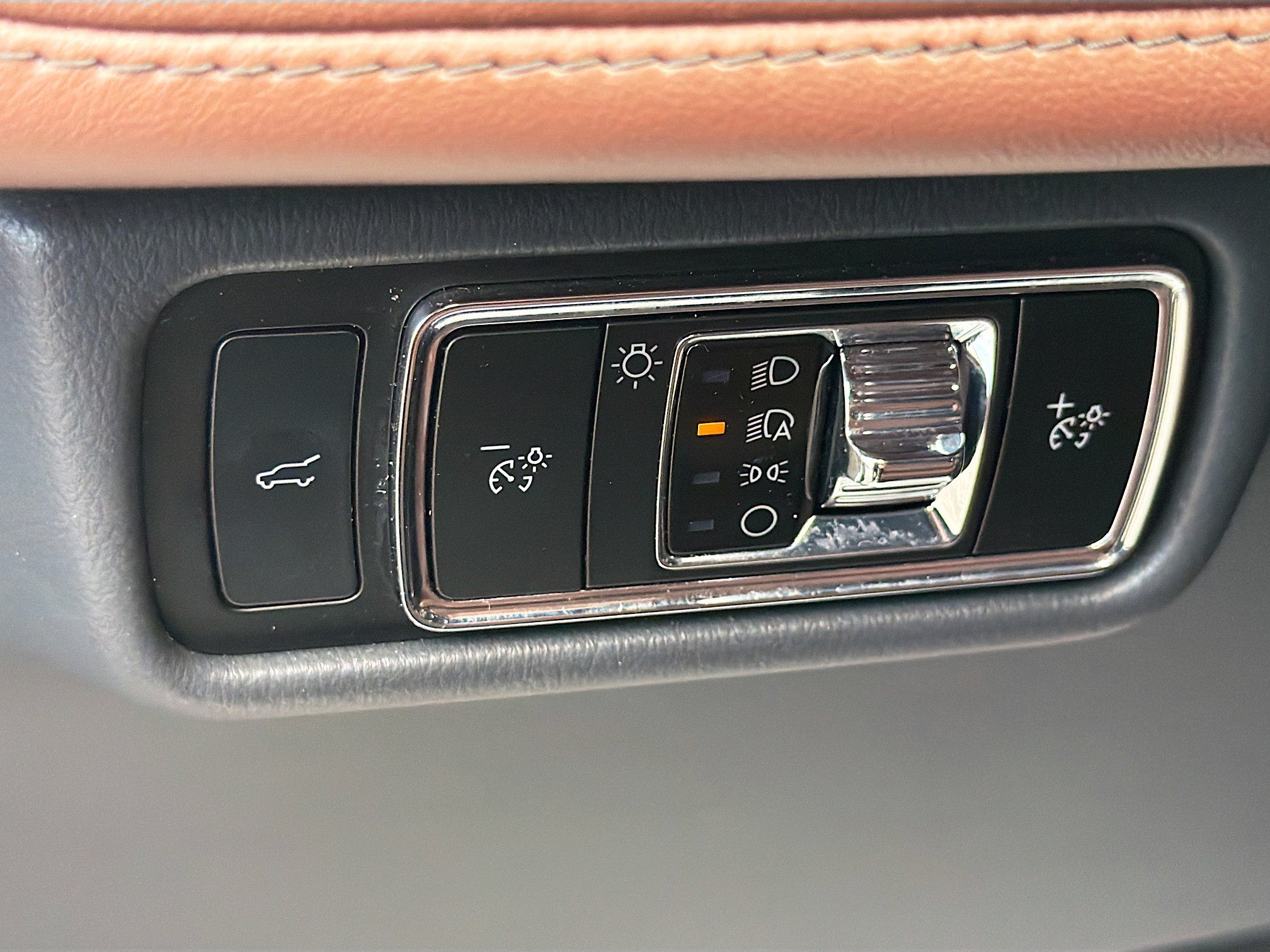 Used 2025 Lincoln Aviator Reserve w/ Illumination Package RWD image 10