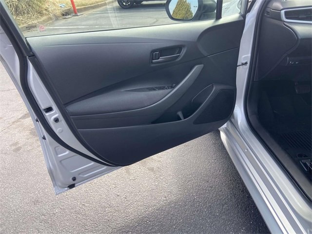 Used 2024 Toyota Corolla LE image 11