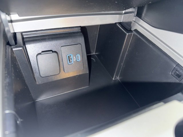 Used 2023 Ford Explorer ST w/ Equipment Group 401A image 25