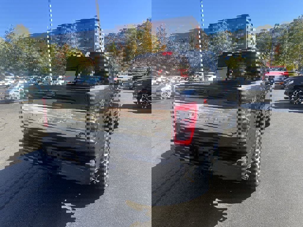 Used 2022 Ford F150 Platinum w/ Equipment Group 701A High image 5