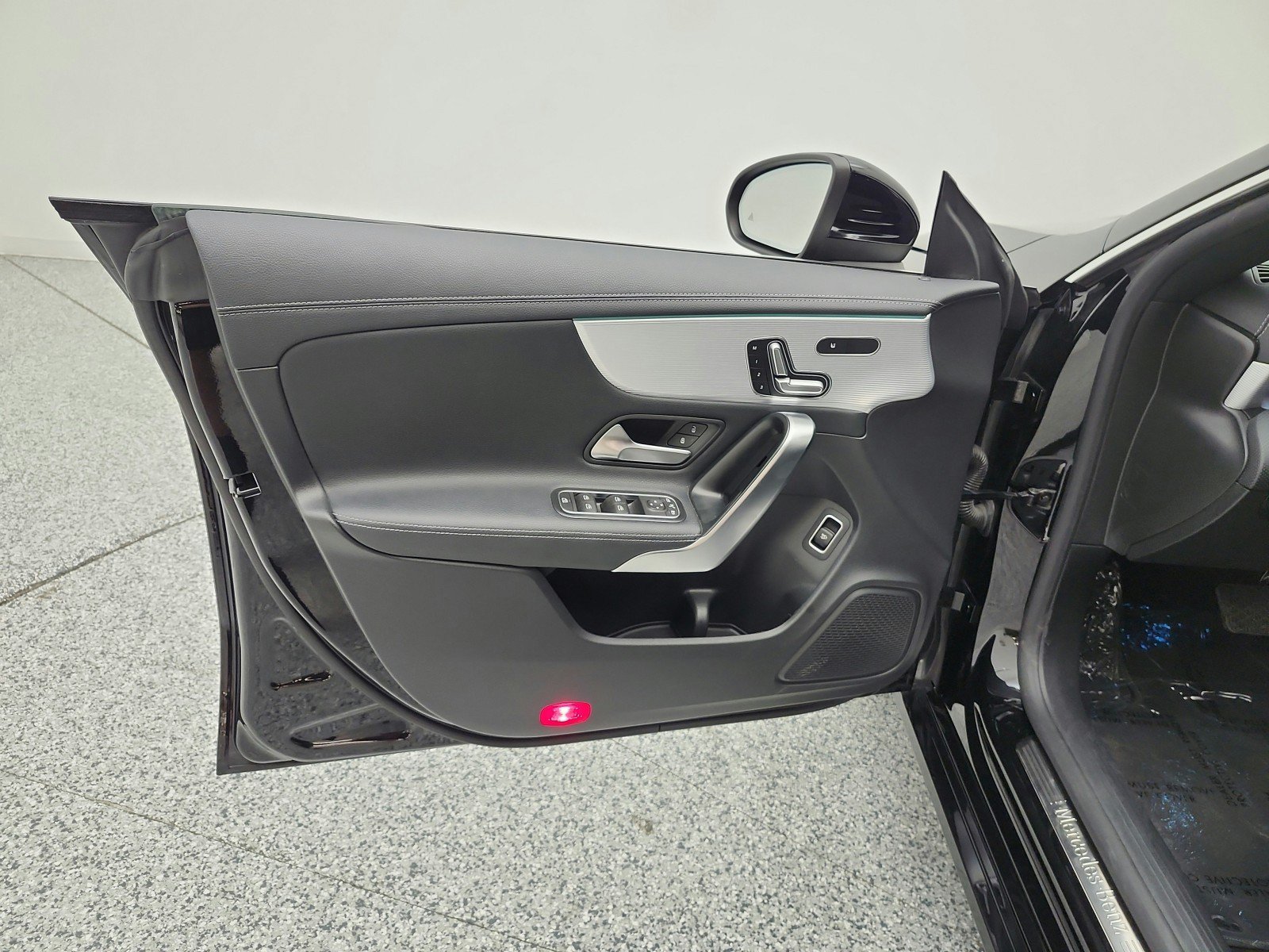 Used 2021 Mercedes-Benz CLA 250 image 15