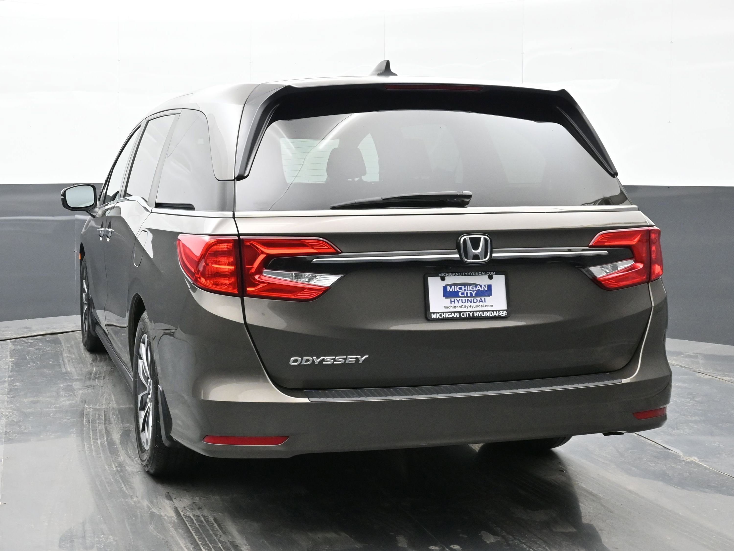 Used 2023 Honda Odyssey EX-L image 7