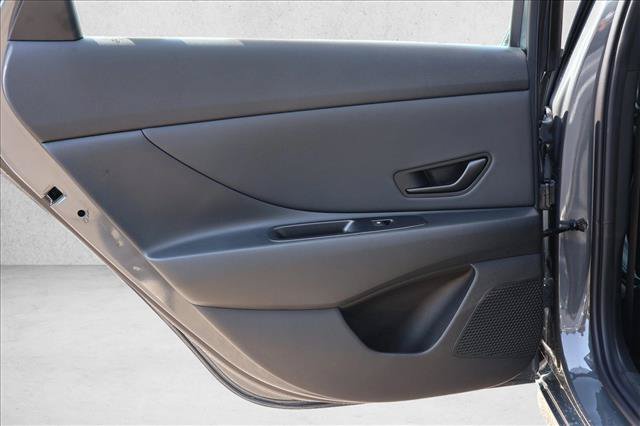 New 2026 Hyundai Elantra SEL Sport FWD image 22