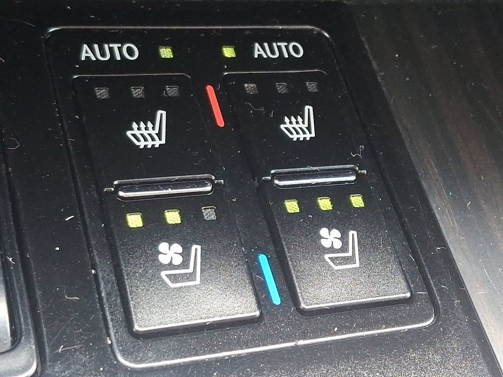 Used 2016 Lexus RX 350 FWD w/ Premium Package image 26