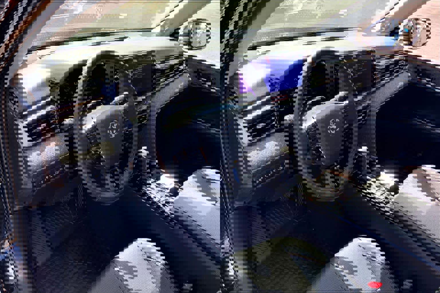 Used 2026 Toyota Camry XLE w/ Premium Plus Package image 18