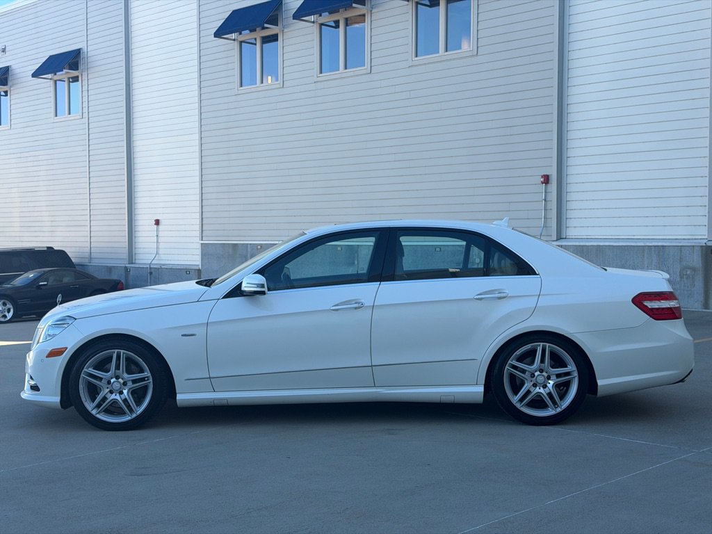 Used 2012 Mercedes-Benz E 350 4MATIC Sedan image 6