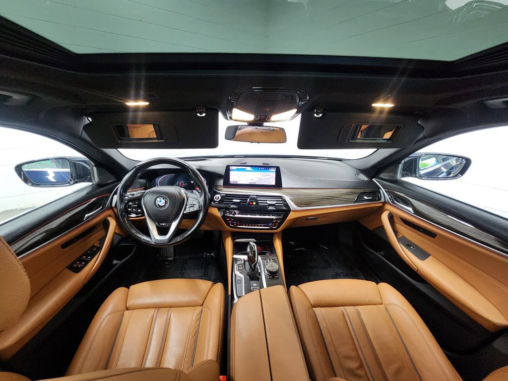 Used 2020 BMW 530i xDrive w/ Executive Package AWD/4WD image 29