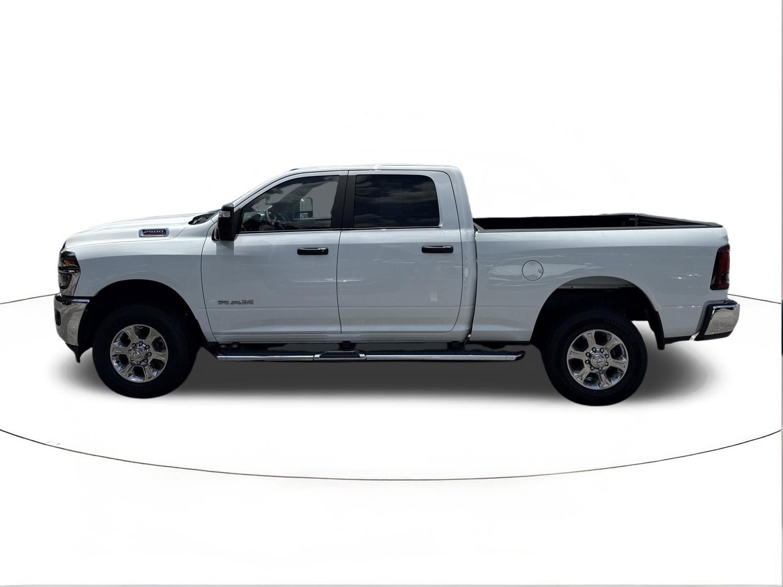 Used 2025 RAM 2500 Big Horn AWD/4WD image 6