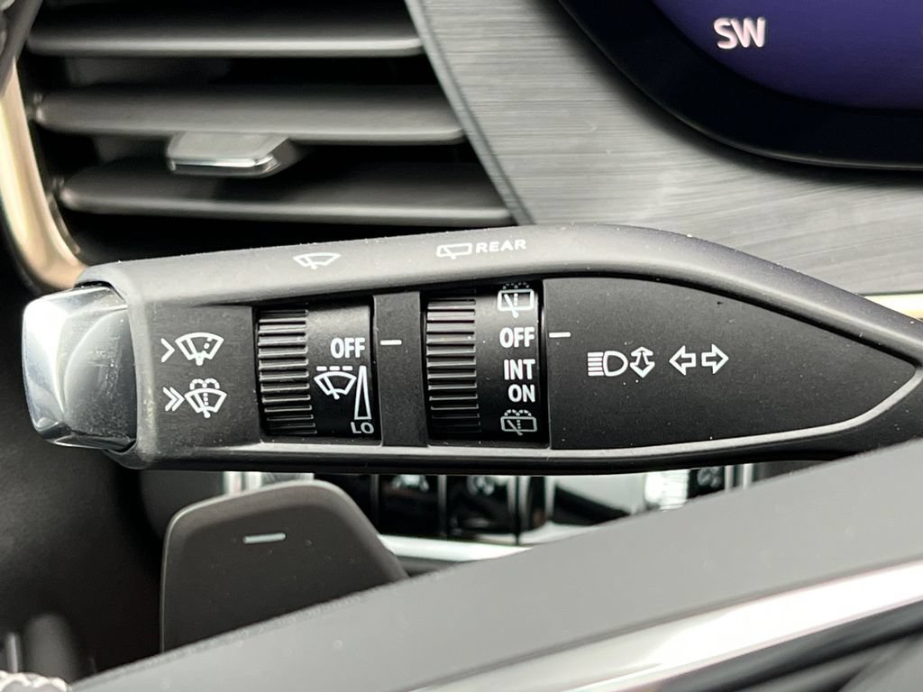 New 2026 Buick Envision Avenir AWD/4WD image 16