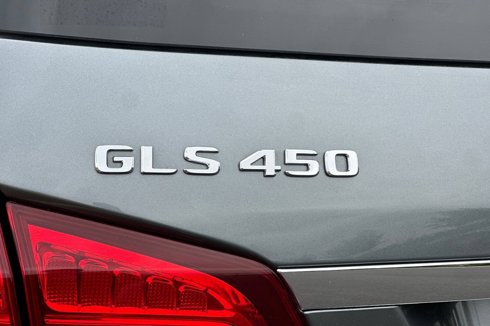 Used 2017 Mercedes-Benz GLS 450 4MATIC image 33