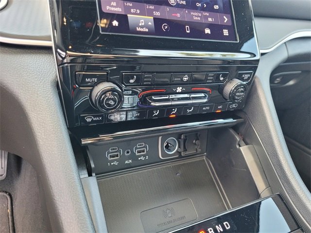 New 2025 Jeep Grand Cherokee Laredo image 25