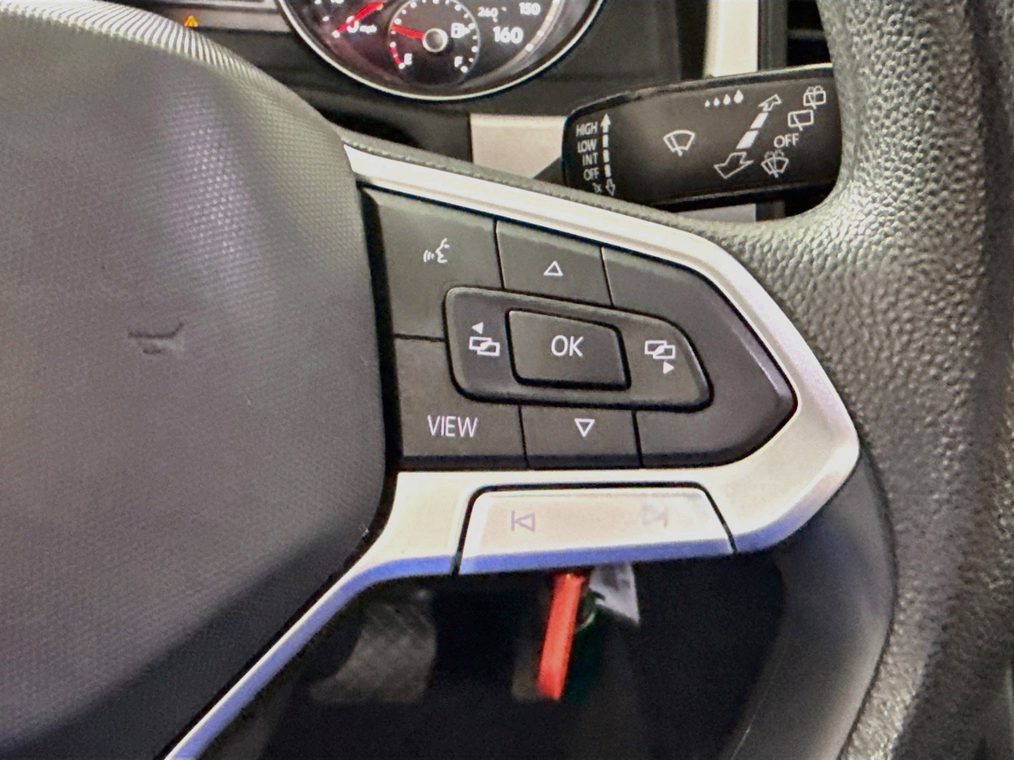 Used 2021 Volkswagen Atlas S FWD image 15