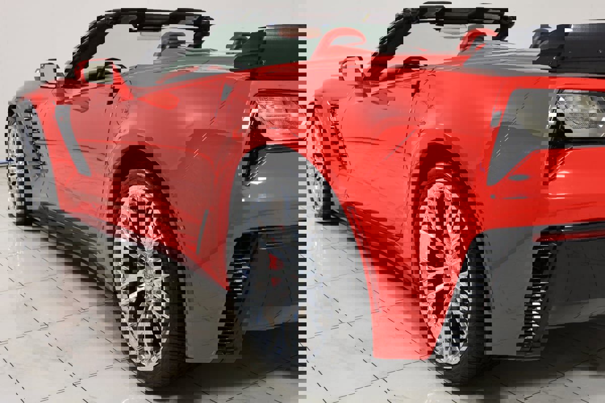 Used 2016 Chevrolet Corvette Z06 w/ 3LZ Preferred Equipment Group image 47