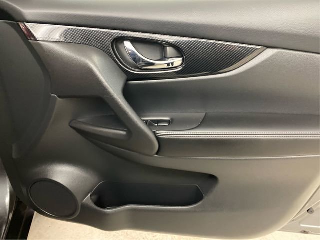 Used 2019 Nissan Rogue SL image 26