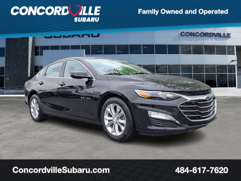 Used 2019 Chevrolet Malibu LT w/ Driver Confidence Package II FWD image 1