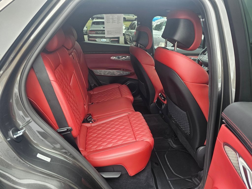 Certified 2025 Genesis GV70 3.5T Sport w/ Sport Advanced Package image 27