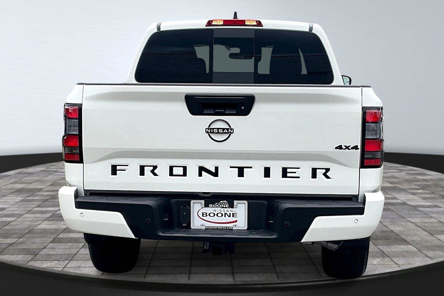 New 2026 Nissan Frontier SV w/ Tow Package AWD/4WD image 5