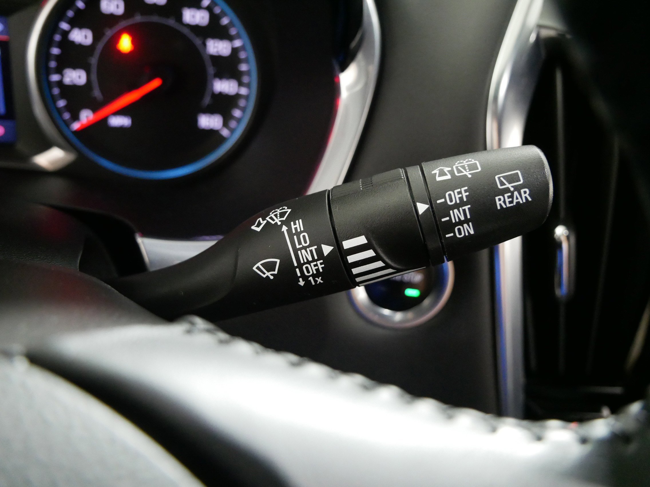 Certified 2022 Chevrolet Traverse LT image 31