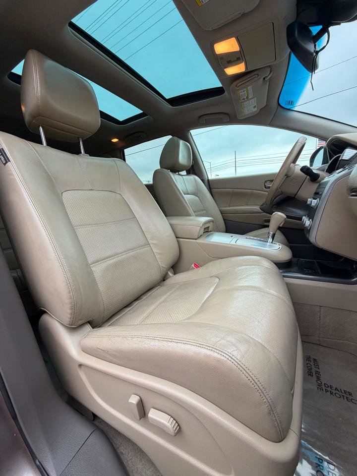 Used 2011 Nissan Murano SL FWD image 29