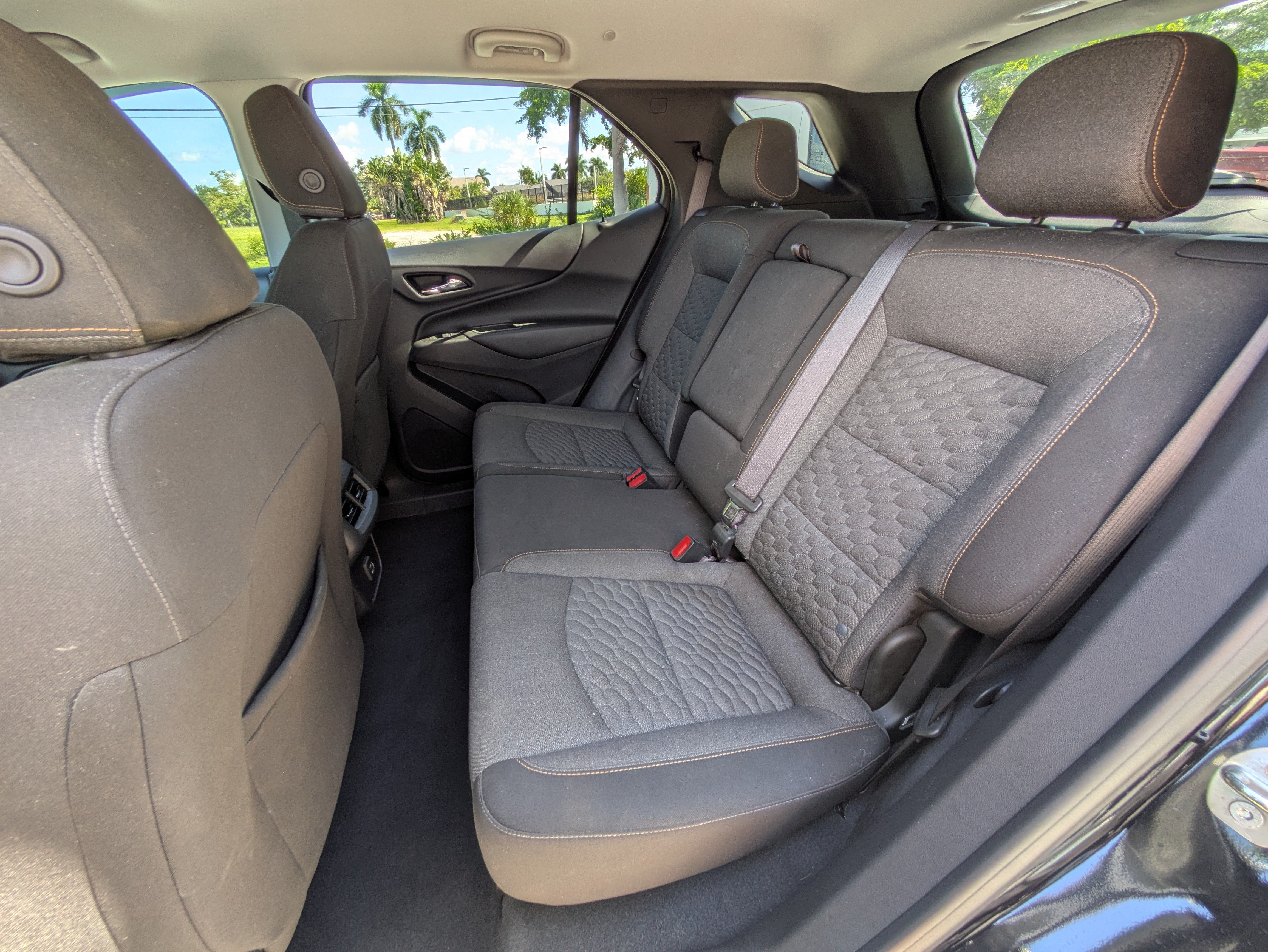 Used 2021 Chevrolet Equinox LT FWD image 4