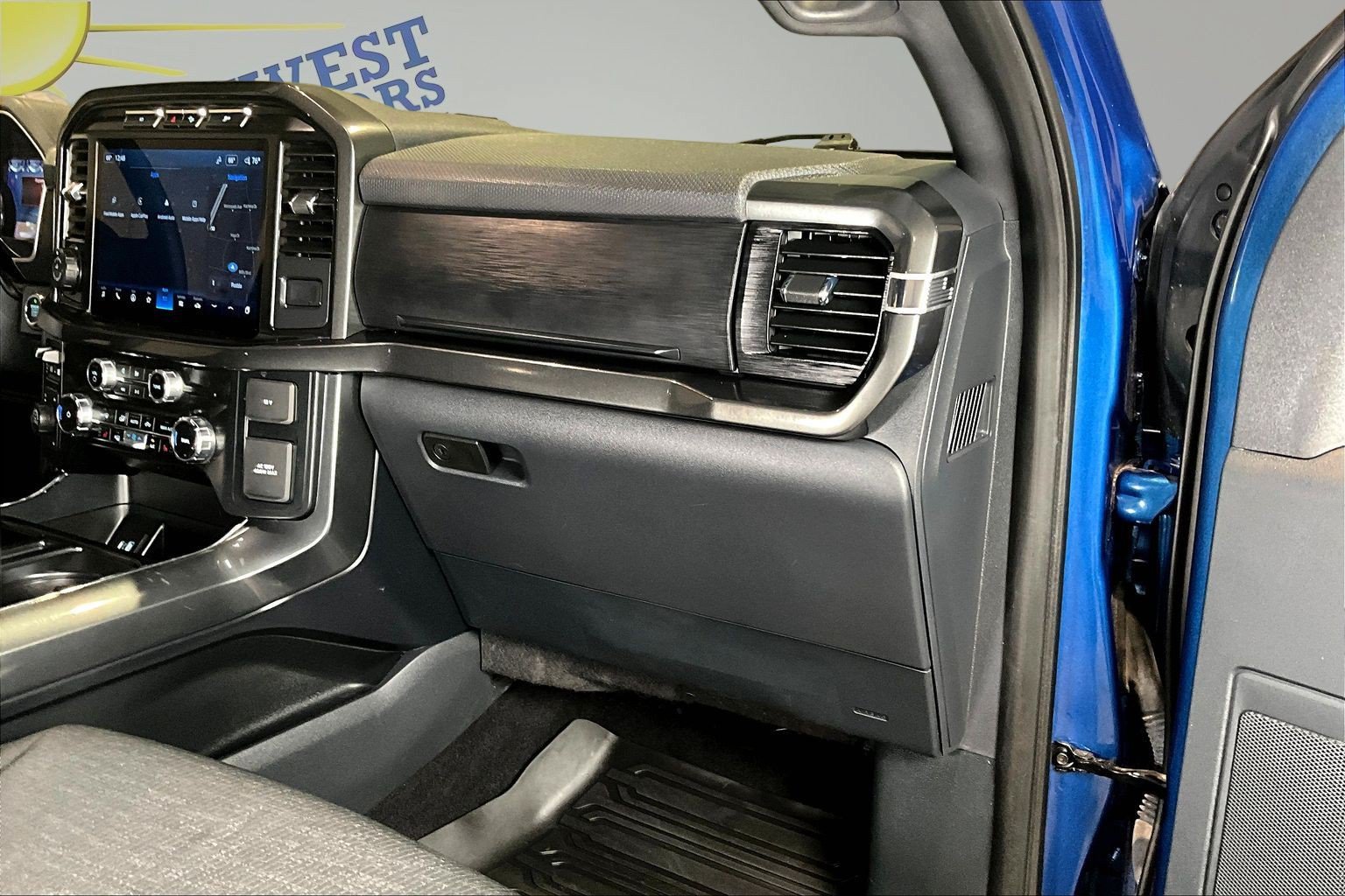 Used 2023 Ford F150 XLT AWD/4WD image 28