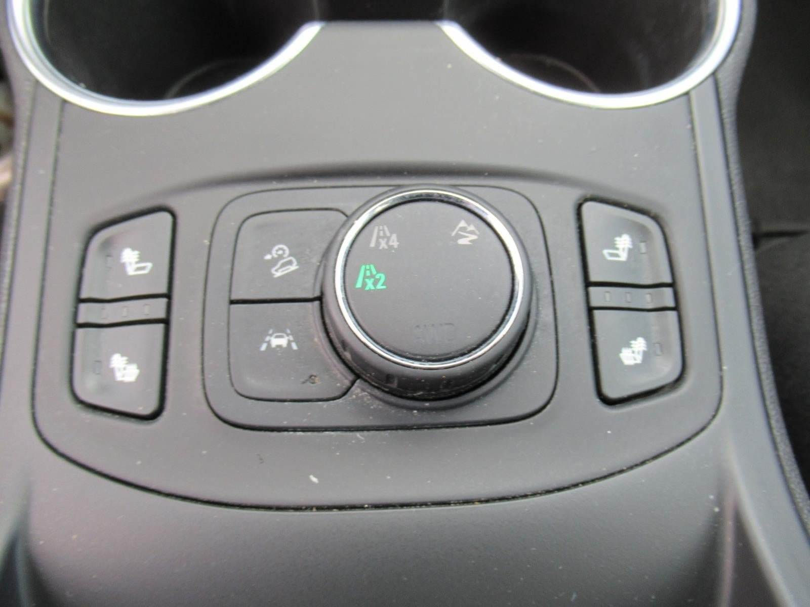 Used 2020 GMC Terrain SLE w/ Driver Convenience Package AWD/4WD image 17