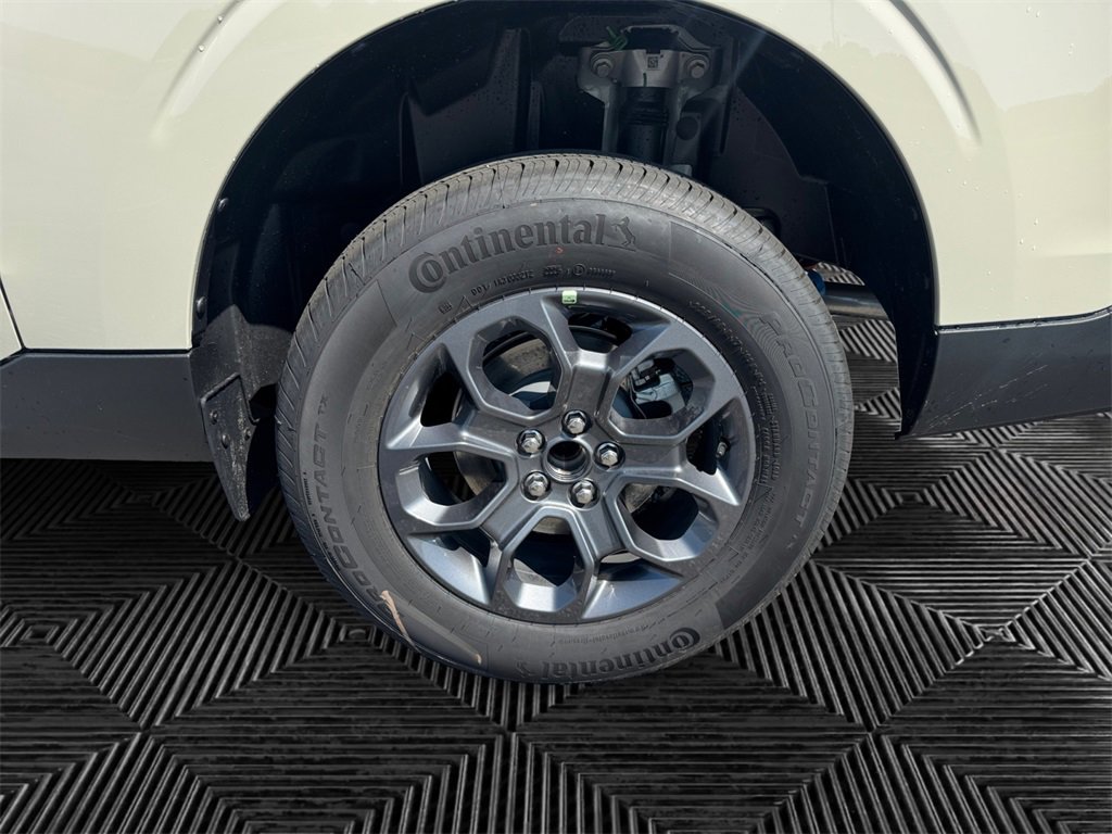 New 2025 Ford Maverick XLT w/ XLT Luxury Package image 9