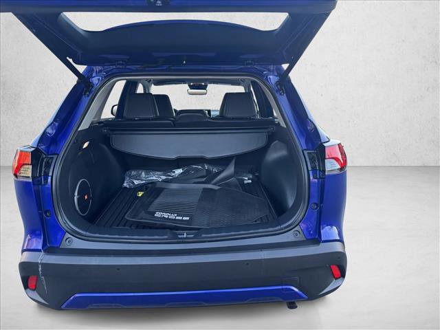 Certified 2025 Toyota Corolla Cross XLE image 6