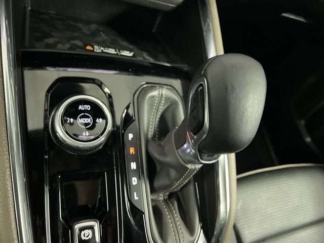Certified 2023 GMC Canyon Denali AWD/4WD image 16