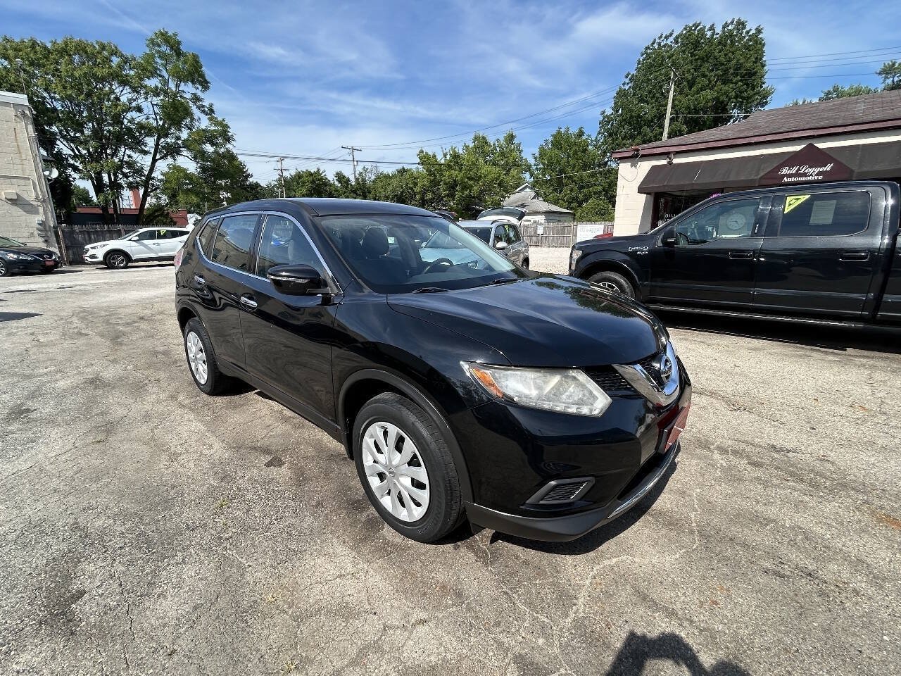 Used 2015 Nissan Rogue S AWD/4WD image 14