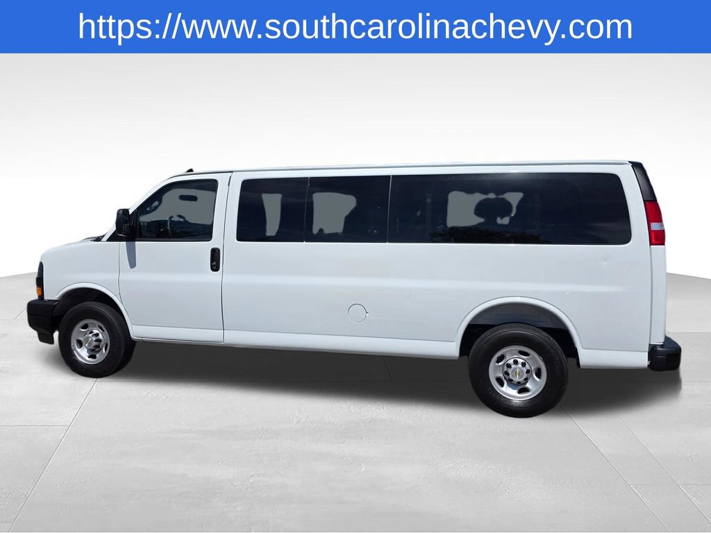 Certified 2025 Chevrolet Express 3500 LS RWD image 34