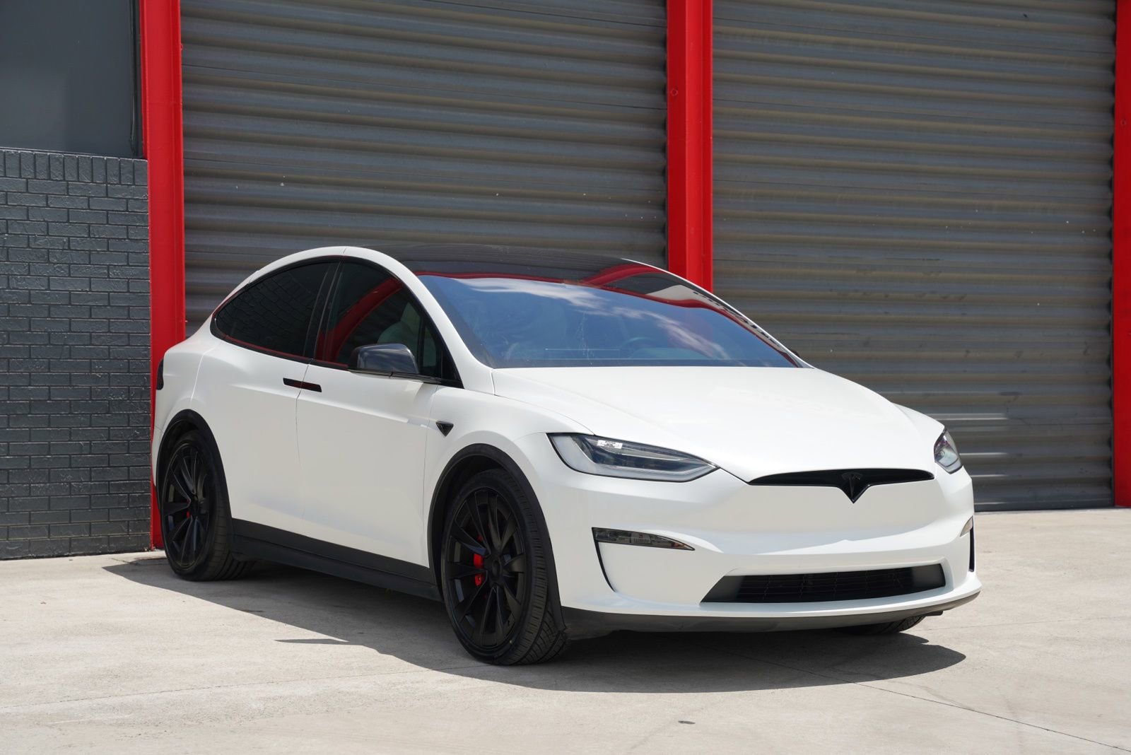 Used 2023 Tesla Model X Plaid AWD/4WD image 3
