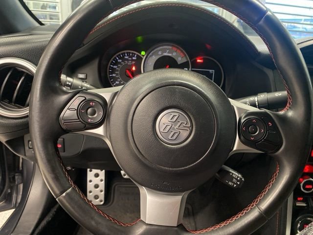 Used 2020 Toyota 86 image 12