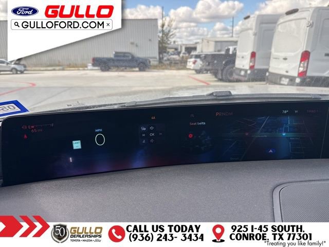 Used 2025 Lincoln Navigator L Reserve image 14