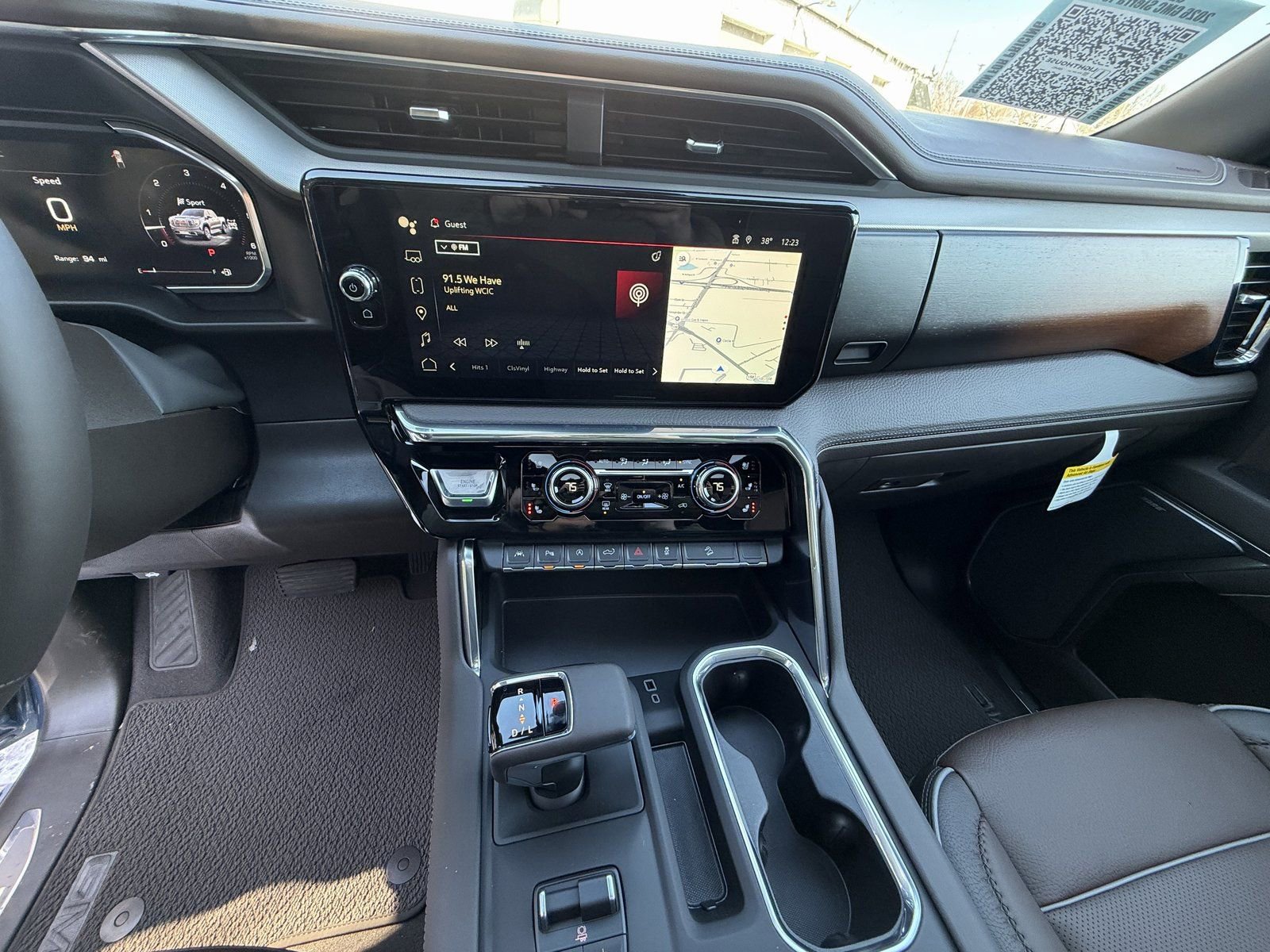 New 2026 GMC Sierra 1500 Denali w/ Denali Reserve Package image 29