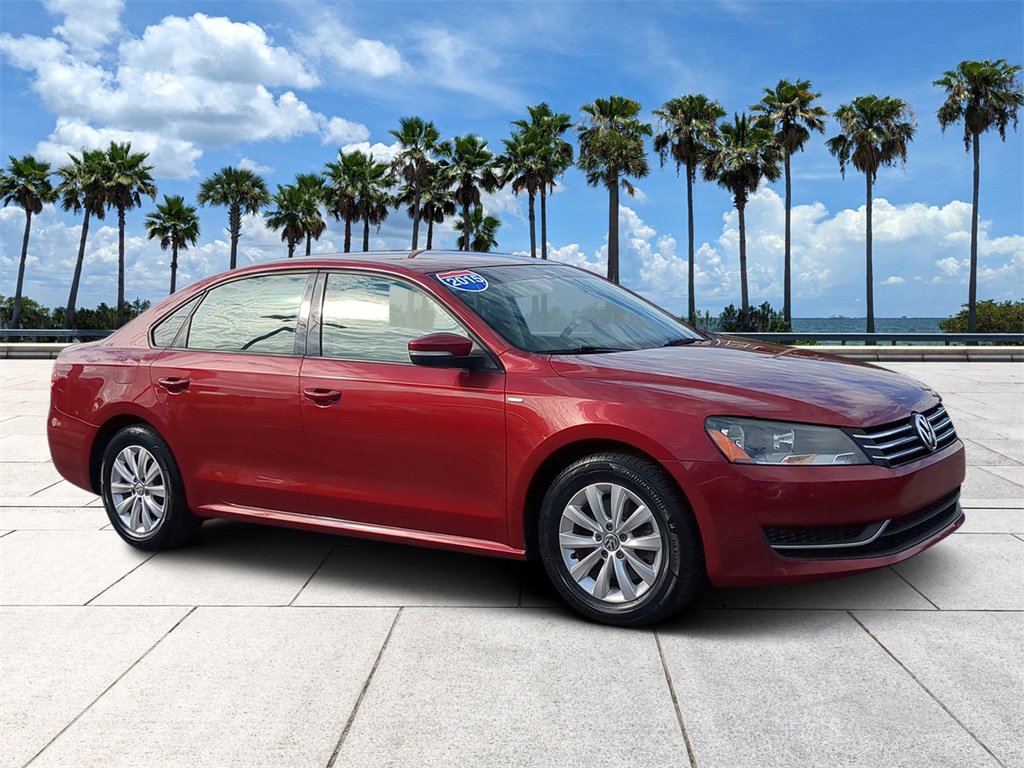 Used 2015 Volkswagen Passat 1.8T Wolfsburg Edition image 2